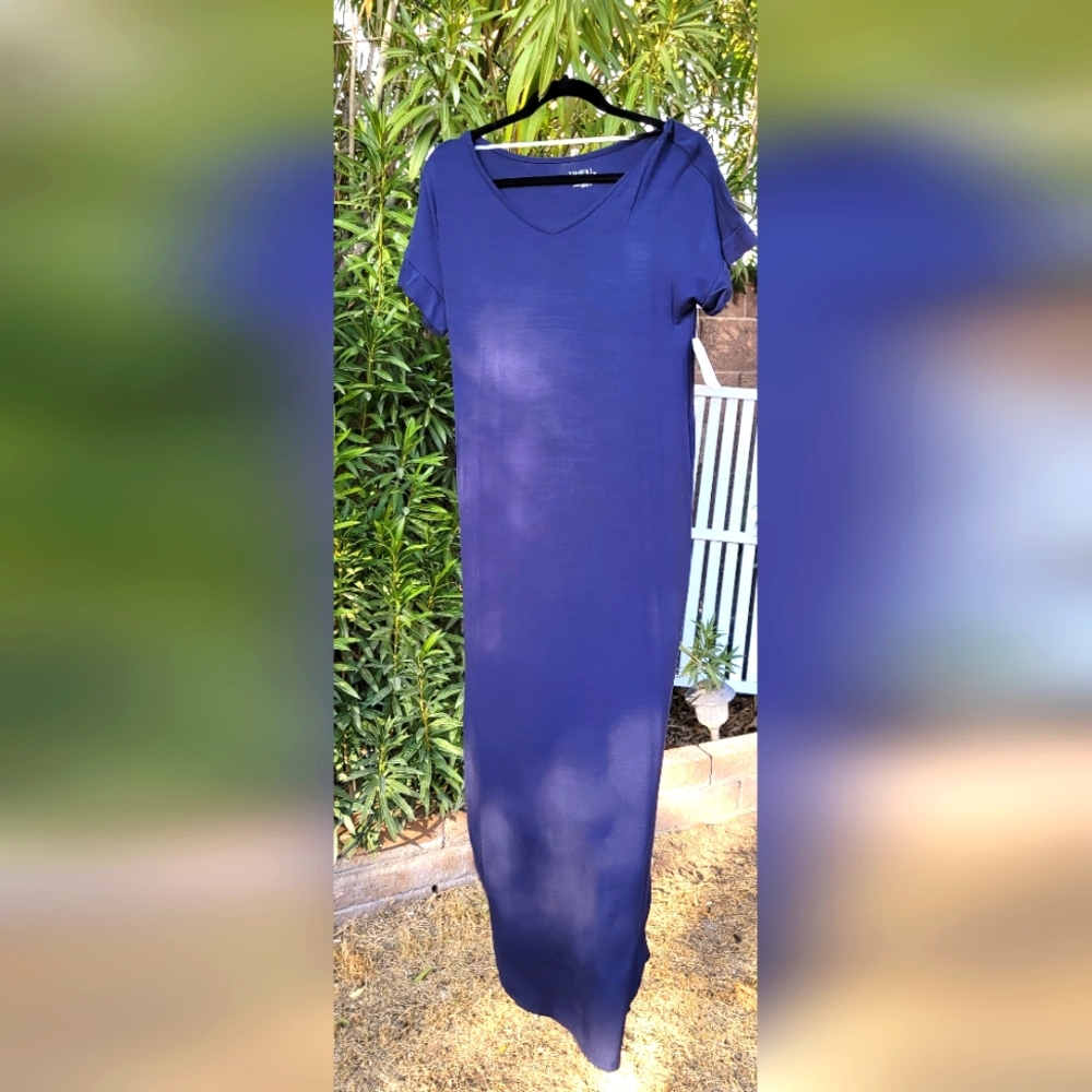 NWT NAVY BLUE SCOOP POCKET DRESS STRETCHY COMFY 5% SPANDEX 16" SLITS ON SIDES
